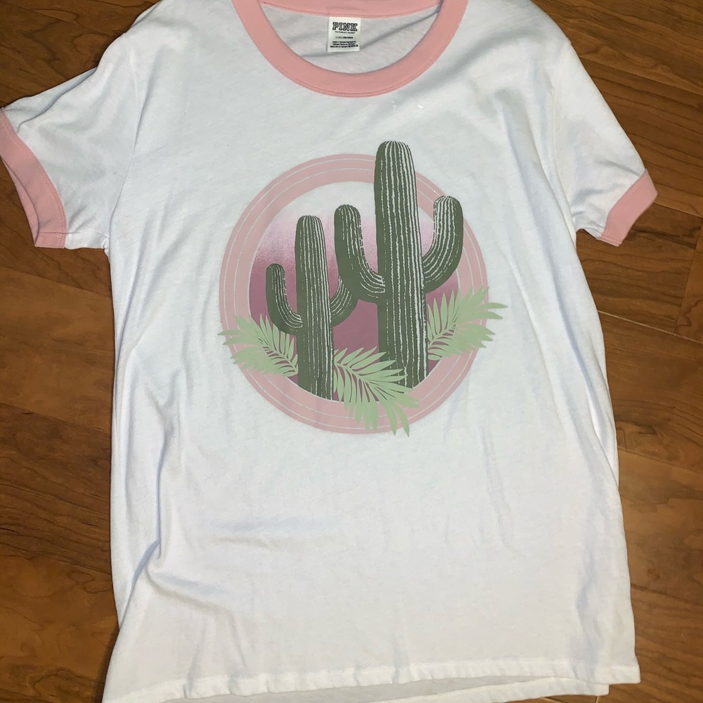 Pink tee